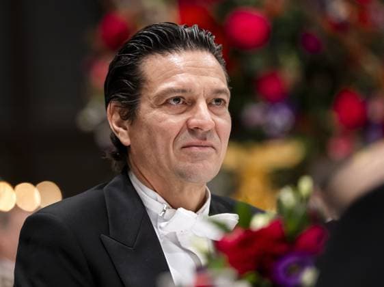 AMSTERDAM Former footballer Jari Litmanen attends the state banquet at the Royal Palace in Amsterdam along with King Willem-Alexander, Queen Maxima, Finnish President Alexander Stubb, and his wife Suzanne Innes-Stubb, on the first day of a two-day state visit to the Netherlands. ANP REMKO DE WAAL netherlands out - belgium out  Copyright: xx x544611250x originalFilename: 544611250.jpg