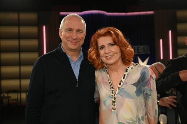 Handballtrainer Thomas Floethe und Sportjournalistin Monica Lierhaus zu Gast in der WDR Talkshow Kölner Treff