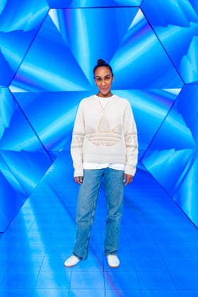 Eröffnung - Bubble Planet Das Erlebnismuseum - Hadnet Tesfai bei der Eröffnung Bubble Planet Das Erlebnismuseum für alle Sinne in der Arena Berlin am 11.12.2025. Copyright: xEventpressxKochanx