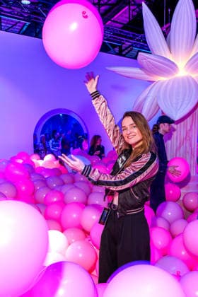Eröffnung - Bubble Planet Das Erlebnismuseum - Josephin Busch bei der Eröffnung Bubble Planet Das Erlebnismuseum für alle Sinne in der Arena Berlin am 11.12.2025. Copyright: xEventpressxKochanx