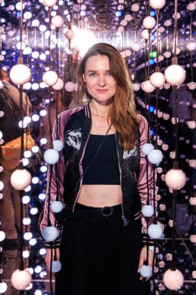 Eröffnung - Bubble Planet Das Erlebnismuseum - Josephin Busch bei der Eröffnung Bubble Planet Das Erlebnismuseum für alle Sinne in der Arena Berlin am 11.12.2025. Copyright: xEventpressxKochanx