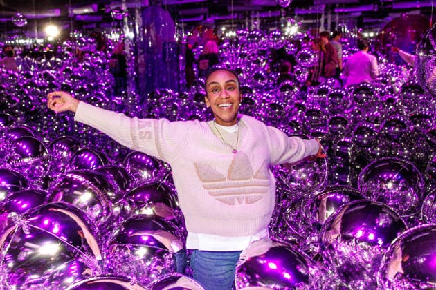 Eröffnung - Bubble Planet Das Erlebnismuseum - Hadnet Tesfai bei der Eröffnung Bubble Planet Das Erlebnismuseum für alle Sinne in der Arena Berlin am 11.12.2025. Copyright: xEventpressxKochanx