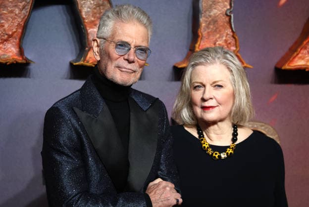 Avatar Fire And Ash UK Premiere at BFI IMAX Waterloo in London - 11 Dec 2025 Stephen Lang and Kristina Watson attend the Avatar Fire And Ash UK Premiere at BFI IMAX Waterloo. London United Kingdom Copyright: xFredxDuvalx xSOPAxImagesx FD_Avatar_22