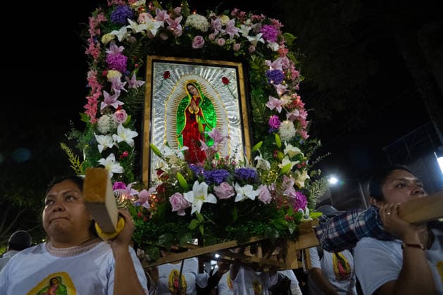 Devotees of the Virgin of Guadalupe arrive at the Basilica of Santa Maria Guadalupe to visit her temple during the Virgin of Guadalupe s day. on December 11, 2025 in Mexico City, Mexico. Mexico City Mexico - ZUMAe321 20251211_zia_e321_038 Copyright: xMarcoxGonzalezx