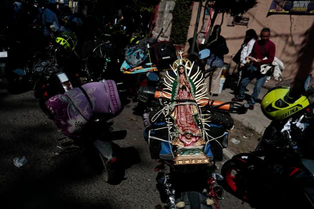 December 11, 2025, Mexico, Cdmx, Mexico: Thousands of pilgrims travel on foot, by bicycle, or by any other means of transportation along Zaragoza Avenue, one of the most important avenues in eastern Mexico City, as it connects to the highway to Puebla, one of the states in Mexico with the highest number of devotees of Our Lady of Guadalupe. They all carry images or statues of the Virgin to visit the Basilica and celebrate the birthday of the Virgin of Guadalupe. Mexico Mexico - ZUMAp204 20251211_zip_p204_012 Copyright: xJosuexPerezx