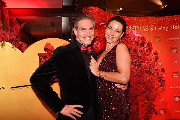 Christian Polanc und Laura Brand beim Cathy s Charity Christmas Event im Living Hotel Das Viktualienmarkt am 11.12.2025 in Muenchen Cathy Hummels Charity Christmas Event in Muenchen