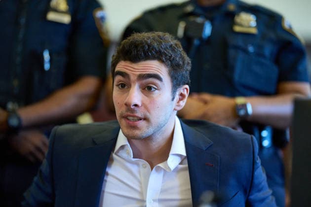 Luigi Mangione appears in Manhattan Supreme Court for a suppression hearing hearing in the the murder of UHC CEO Brian Thompson on Friday, December 12 2025 in New York City. Pool  NYX20251212101 CurtisxMeans