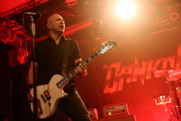Danko Jones von der Band Danko Jones bei einem Konzert im Astra Kulturhaus in Berlin, 12. Dezember 2025. Danko Jones Konzert Berlin
