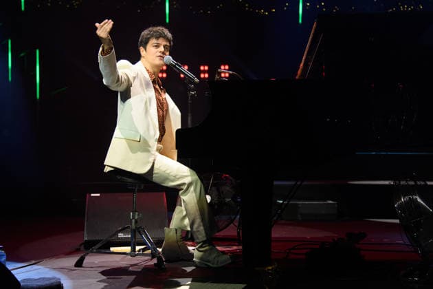 Jamie Cullum Performs at Royal Albert Hall, London English singer-songwriter Jamie Cullum performs with his big band for his The Pianoman at Christmas show at Royal Albert Hall, London, England, UK on Friday 12 December 2025., Credit:Justin Ng Avalon UK, England, London, Royal Albert Hall  Copyright: xJustinxNgx xAvalonx 1058792665