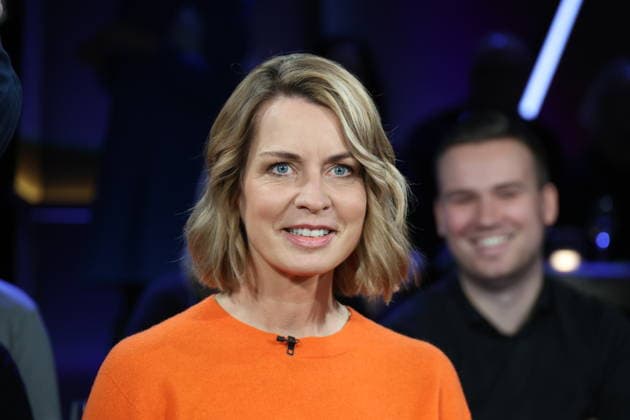 Jessy Wellmer, Journalistin und Moderatorin, zu Gast in der NDR Talk Show am 12.12.2025, Fototermin vor der Live-Sendung im 3. Programm des NDR Fernsehen im Fernsehstudio Hamburg Lokstedt