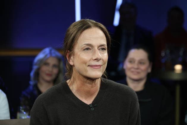 Claudia Michelsen, Schauspielerin, zu Gast in der NDR Talk Show am 12.12.2025, Fototermin vor der Live-Sendung im 3. Programm des NDR Fernsehen im Fernsehstudio Hamburg Lokstedt