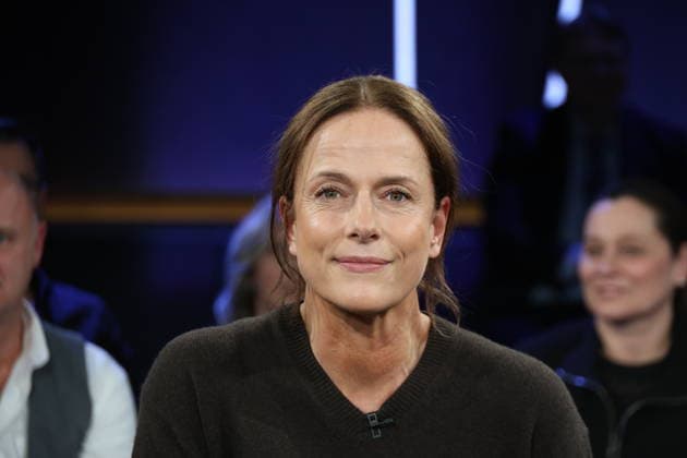 Claudia Michelsen, Schauspielerin, zu Gast in der NDR Talk Show am 12.12.2025, Fototermin vor der Live-Sendung im 3. Programm des NDR Fernsehen im Fernsehstudio Hamburg Lokstedt