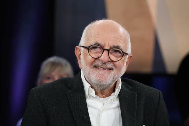 Prof. Helmut Seitz, Facharzt für Innere Medizin und Alkoholforscher, zu Gast in der NDR Talk Show am 12.12.2025, Fototermin vor der Live-Sendung im 3. Programm des NDR Fernsehen im Fernsehstudio Hamburg Lokstedt