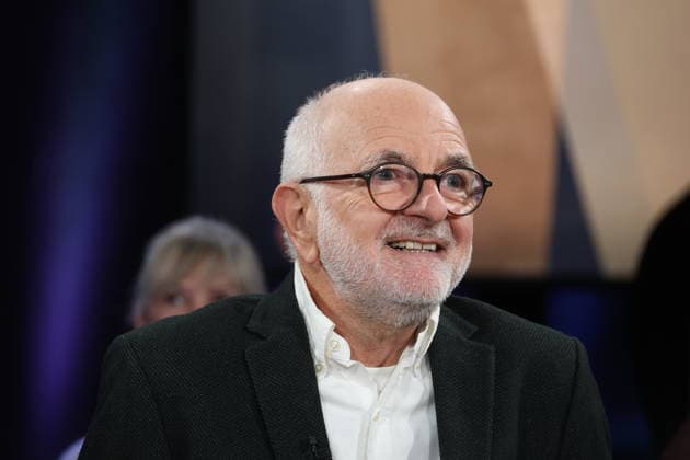 Prof. Helmut Seitz, Facharzt für Innere Medizin und Alkoholforscher, zu Gast in der NDR Talk Show am 12.12.2025, Fototermin vor der Live-Sendung im 3. Programm des NDR Fernsehen im Fernsehstudio Hamburg Lokstedt