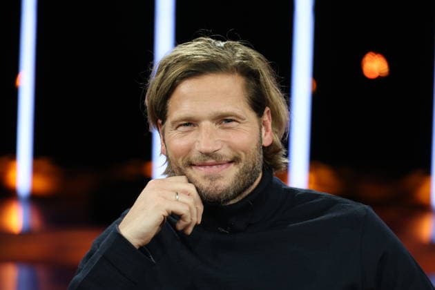 Sebastian Ströbel, Schauspieler, zu Gast in der NDR Talk Show am 12.12.2025, Fototermin vor der Live-Sendung im 3. Programm des NDR Fernsehen im Fernsehstudio Hamburg Lokstedt