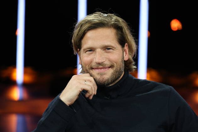 Sebastian Ströbel, Schauspieler, zu Gast in der NDR Talk Show am 12.12.2025, Fototermin vor der Live-Sendung im 3. Programm des NDR Fernsehen im Fernsehstudio Hamburg Lokstedt