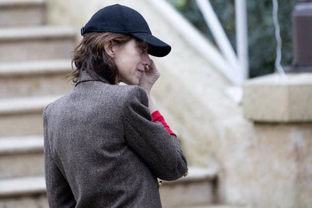 Charlotte Gainsbourg Inauguration de la passerelle Jane Birkin devant les 41 43 quai de Valmy à Paris le 13 décembre 2025 Cyril Moreau Bestimage Unveiling of the Jane Birkin footbridge in front of 41 43 Quai de Valmy in Paris on December 13, 2025 Paris France  Copyright: xCYRILxMOREAUx xBESTIMAGExCYRILxMOREAUx xBESTIMAGEx