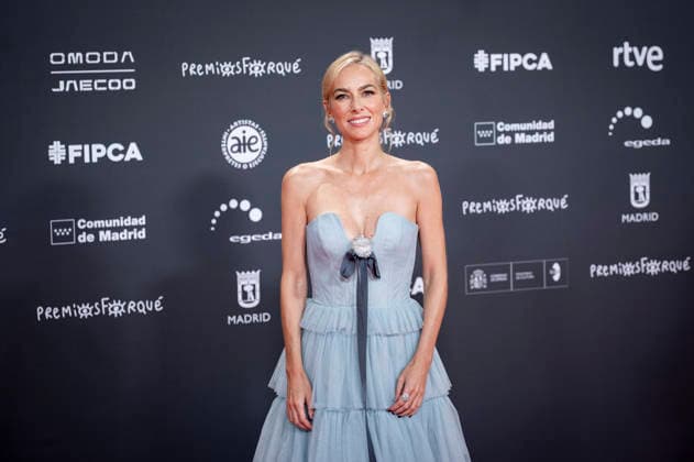 Red carpet of the 31st edition of the José María Forqué Awards Actress Kira Miró poses on the red carpet of the 31st edition of the José María Forqué Awards, at the IFEMA Municipal Palace, on December 13, 2025, in Madrid Spain The José María Forqué Film Awards, known as Premios Forqué, were created in 1996 by the Entidad de Gestión de Derechos de los Productores Audiovisuales Egeda to honor the memory of José María Forqué, a leading figure in Spanish filmmaking and the first president of Egeda EGEDA created the award with the aim of disseminating the importance of the Spanish audiovisual industry and promoting the figure of the film producer 13 DECEMBER 2025 Madrid Madrid Espana  Copyright: xAlbertoxOrtegax 7168375
