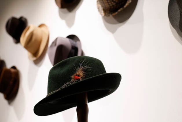 A collection of hats as well as beloved Hollywood memorabilia, exquisite fabergé and personal objects, fine and decorative art are on display at a preview of Swinging on a Star: The Private Collection of Kathryn and Bing Crosby at Sotheby s in New York City on Saturday, December 13, 2025. The legendary Hollywood couple whose legacy is synonymous with the holiday season contains items drawn from Kathryn and Bing s private collection.  NYP20251213141 JOHNxANGELILLO