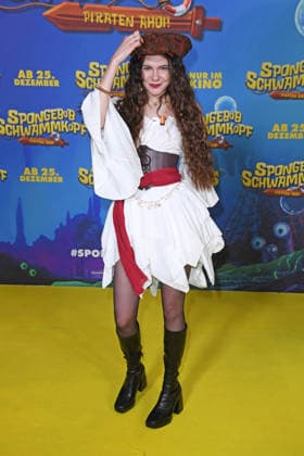 Klaudia Giez bei der Deutschlandpremiere von SPONGEBOB SCHWAMMKOPF: PIRATEN AHOI! im Kino in der Kulturbrauerei in Berlin am 14.12.2025