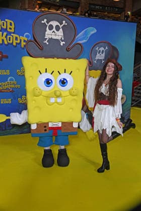 Klaudia Giez bei der Deutschlandpremiere von SPONGEBOB SCHWAMMKOPF: PIRATEN AHOI! im Kino in der Kulturbrauerei in Berlin am 14.12.2025