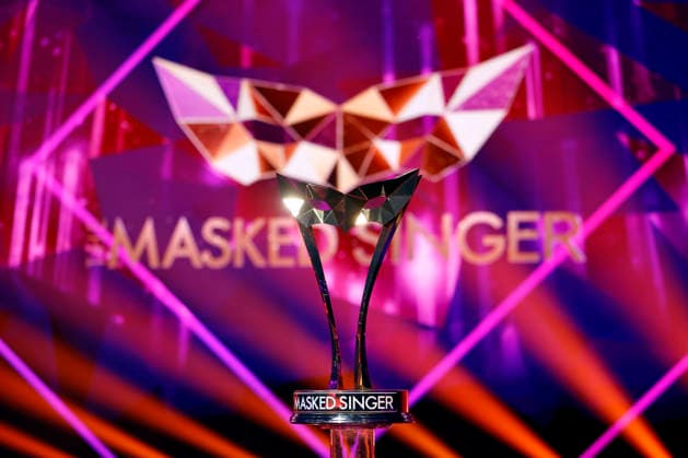 Die Sieger-Trophäe von Masked Singer in der Prosieben-Show The Masked Singer in den MMC-Studios in Ossendorf. Köln, 13.12.2025 NRW Deutschland Copyright: xChristophxHardtx
