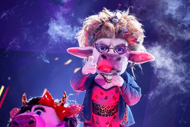Schauspielerin Meltem Kaptan siegt als Figur Muuhnika in der Prosieben-Show The Masked Singer in den MMC-Studios in Ossendorf. Köln, 13.12.2025 NRW Deutschland Copyright: xChristophxHardtx