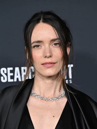 Searchlight Pictures™ ˜The Testament of Ann Lee™ Premiere Stacy Martin arriving to the Los Angeles premiere of Searchlight Pictures™ The Testament of Ann Lee at the Linwood Dunn Theater on December 14, 2025 in Hollywood, Ca. Hollywood Linwood Dunn Theater California USA Copyright: xLisaxOConnor xAFF-USA.COMx