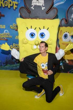 ABBberlin: Malte Arkona zu Gast auf dem gelben Teppich bei der Deutschlandpremiere von SPONGEBOB SCHWAMMKOPF PIRATEN AHOI! im Kino in der Kulturbrauerei in am 14.12.2025 Berlin Deutschland
