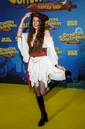 ABBberlin: Klaudia Giez zu Gast auf dem gelben Teppich bei der Deutschlandpremiere von SPONGEBOB SCHWAMMKOPF PIRATEN AHOI! im Kino in der Kulturbrauerei in am 14.12.2025 Berlin Deutschland