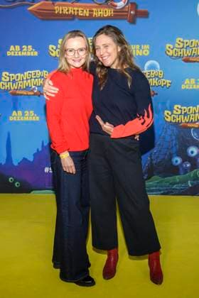 ABBberlin: Cathlen Gawlich und Britta Steffenhagen zu Gast auf dem gelben Teppich bei der Deutschlandpremiere von SPONGEBOB SCHWAMMKOPF PIRATEN AHOI! im Kino in der Kulturbrauerei in am 14.12.2025 Berlin Deutschland