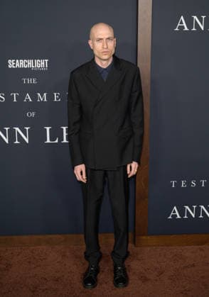 Testament of Ann Lee Premiere - Los Angeles, USA LOS ANGELES, USA. December 14, 2025: Daniel Blumberg at the premiere of The Testament of Ann Lee at the Linwood Dunn Theatre. Los Angeles CA USA  Copyright: xPaulxSmith Featureflashx