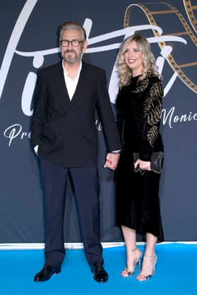 Marco Giallini mit Partnerin Giorgia Battisti bei der Preisverleihung Il Vitti 2025 im Centro Congressi Roma La Nuvola. Rom, 14.12.2025