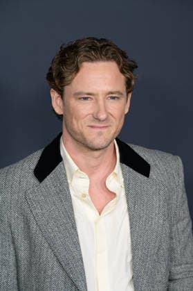 Premiere of The Testament of Ann Lee in Los Angeles LOS ANGELES, USA December 14, 2025 Lewis Pullman at the premiere of The Testament of Ann Lee at the Linwood Dunn Theatre Picture Paul Smith Featureflash 451556 2025 12 14 CA Los Angeles  Copyright: xPaulxSmithx xFeaturesxFlashx xStarfacex STAR_451556_134
