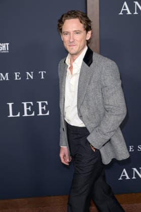 Premiere of The Testament of Ann Lee in Los Angeles LOS ANGELES, USA December 14, 2025 Lewis Pullman at the premiere of The Testament of Ann Lee at the Linwood Dunn Theatre Picture Paul Smith Featureflash 451556 2025 12 14 CA Los Angeles  Copyright: xPaulxSmithx xFeaturesxFlashx xStarfacex STAR_451556_140