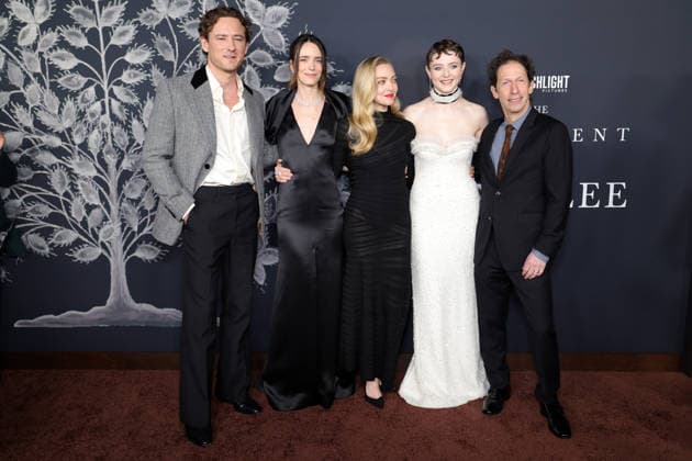 14 December 2025 - Los Angeles, California - Lewis Pullman, Stacy Martin, Amanda Seyfried, Thomasin McKenzie, Tim Blake Nelson Los Angeles Premiere Of Searchlight Pictures The Testament Of Ann Lee held at Linwood Dunn Theater.in Los Angeles. Los Angeles USA - ZUMAa123 20251214_zaa_a123_095 Copyright: xADx