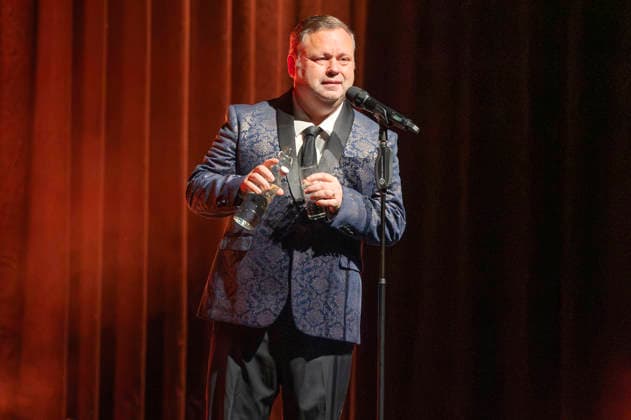Paul Potts live bei Paul Potts & Friends in der Stadthalle Krone. Bautzen, 14.12.2025