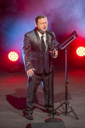 Paul Potts live bei Paul Potts & Friends in der Stadthalle Krone. Bautzen, 14.12.2025