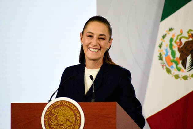 Mexico™s President Claudia Sheinbaum Presents Tariff Package Mexico™s President Claudia Sheinbaum Pardo, speaks during a news conference about the tariffs approved by the Mexican Congress, to be applied starting January 1, 2026 at National Palace. on December 15, 2025 in Mexico City, Mexico. Mexico City CDMX Mexico Copyright: xLuisxBarronx