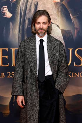 Schauspieler Tom Payne bei der Weltpremiere des Films Der Medicus II im Cinedom. Köln, 15.12.2025 NRW Deutschland Copyright: xChristophxHardtx