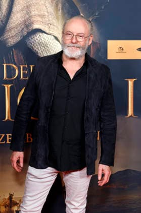 Schauspieler Liam Cunningham bei der Weltpremiere des Films Der Medicus II im Cinedom. Köln, 15.12.2025 NRW Deutschland Copyright: xChristophxHardtx