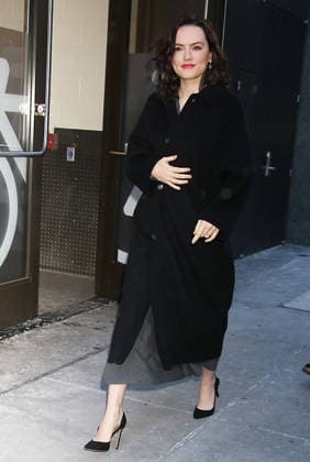 NEW YORK, NY- DECEMBER 15: Daisy Ridley seen at ABC Studios on December 15, 2025 in New York City. Copyright: xRWx