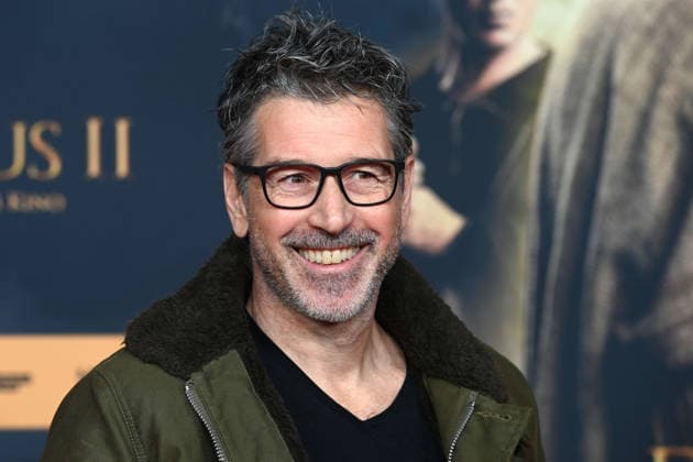 Wolfgang GROOS, Regisseur, Portraet, Porträt, Portrait, Angeschnittenes Einzelbild, Einzelmotiv, Roter Teppich, Red Carpet Show, Ankunft, arrival, Filmpremiere DER MEDICUS 2 am 15.12.2025 im Cinedom-Kino in Koeln,