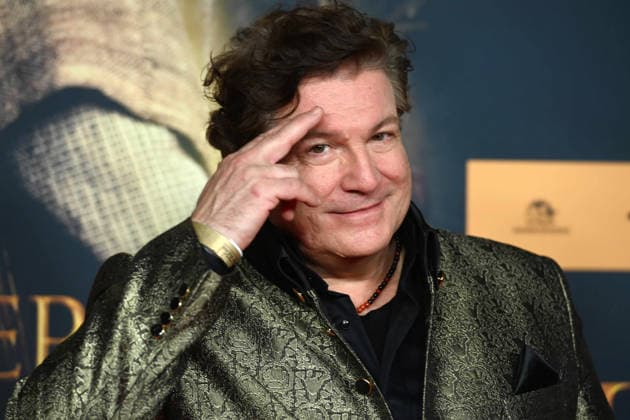 Francis FULTON-SMITH, Schauspieler, Portraet, Porträt, Portrait, Angeschnittenes Einzelbild, Einzelmotiv, Roter Teppich, Red Carpet Show, Ankunft, arrival, Filmpremiere DER MEDICUS 2 am 15.12.2025 im Cinedom-Kino in Koeln,