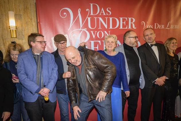 Essen: Premiere des Film Das Wunder von Bernd ** NUR FÜR REDAKTIONELLE ZWECKE ** EDITORIAL USE ONLY **<p>Premiere des Film Das Wunder von Bernd am Montag, den 15. Dezember 2025, in der Lichtburg in Essen. Copyright: UwexErnst