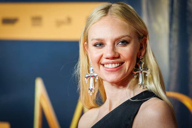 15.12.2025. Köln. Weltpremiere des Historienfilms DER MEDICUS 2 im Cinedom Köln. Red Carpet. Hier: Ãine Rose Daly Köln Cinedom Nordrhein-Westfalen Deutschland