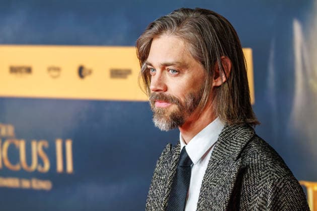 15.12.2025. Köln. Weltpremiere des Historienfilms DER MEDICUS 2 im Cinedom Köln. Red Carpet. Hier: Tom Payne Köln Cinedom Nordrhein-Westfalen Deutschland