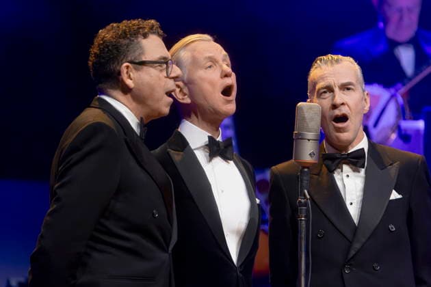 Max Raabe & Palast Orchester mit dem Programm Hummel streicheln an zwei Abenden live im ausverkauften Kulturpalast Dresden.