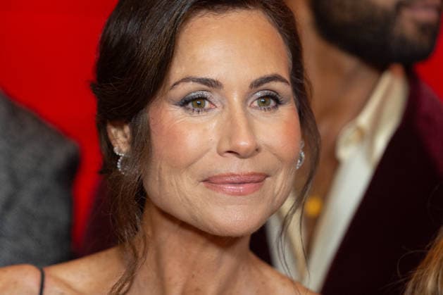 Emily In Paris - Season Five - Netflix Paris Premiere Minnie Driver attends Emily In Paris Season Five Netflix Paris Premiere at Le Grand Rex on December 15, 2025 in Paris, France. Photo by Nasser Berzane ABACAPRESS.COM Paris France  Copyright: xBerzanexNasser ABACAx