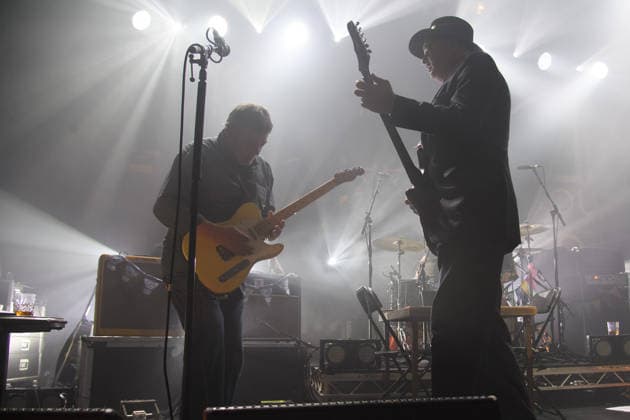 Babyshambles Perform at Koko, London Guitarist Mick Whitnall and lead singer Pete Doherty of English rock band Babyshambles performs at Koko in London, England, UK on Monday 15 December 2025., Credit:Justin Ng Avalon UK, England, London, Koko  Copyright: xJustinxNgx xAvalonx 1059587988